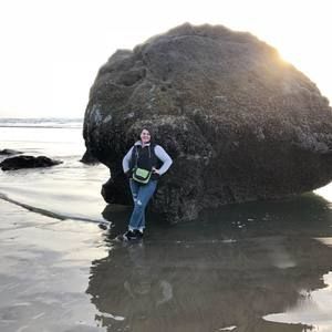 Meet your Posher, Julia